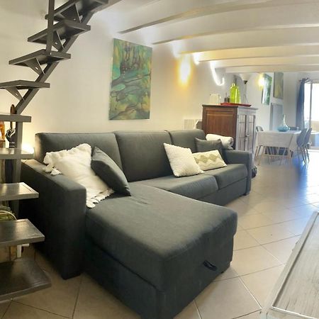 Pres Du Vieux Port Studio Terrasse Vue Degagee Eglise De Saint Jean Bastia  Buitenkant foto