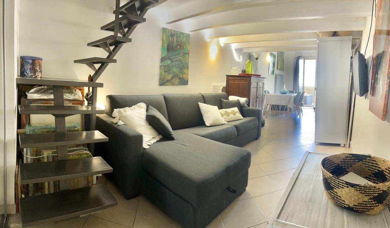 Pres Du Vieux Port Studio Terrasse Vue Degagee Eglise De Saint Jean Bastia  Buitenkant foto