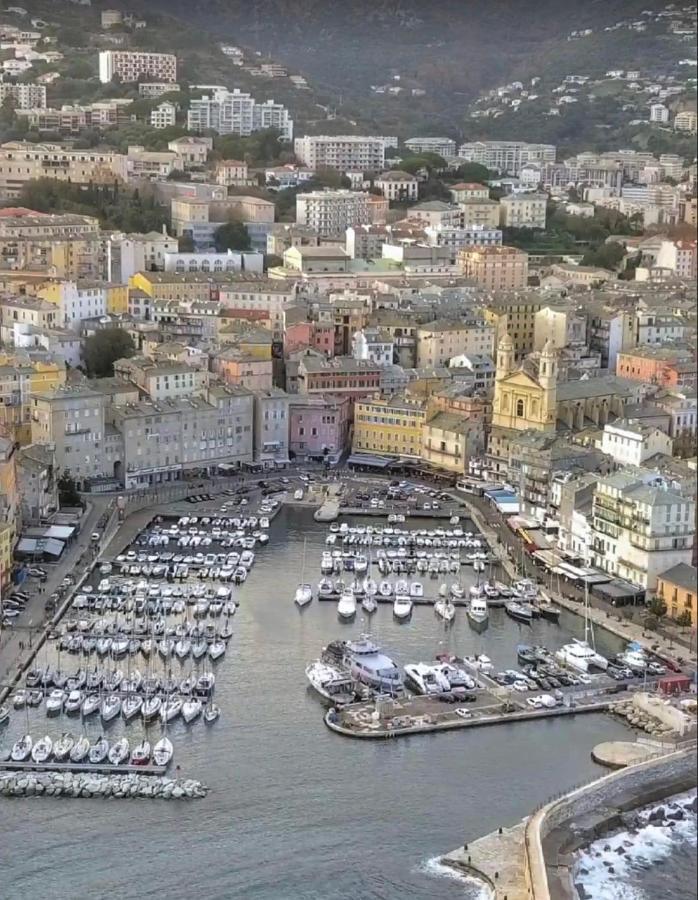 Pres Du Vieux Port Studio Terrasse Vue Degagee Eglise De Saint Jean Bastia  Buitenkant foto